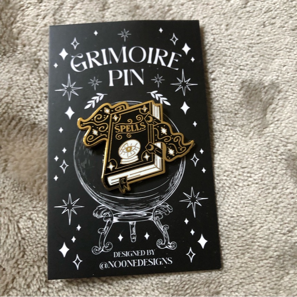 Fairyloot witchy grimoire pin